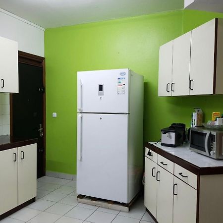 F4 Appartement Bonanjo Дуала Екстериор снимка