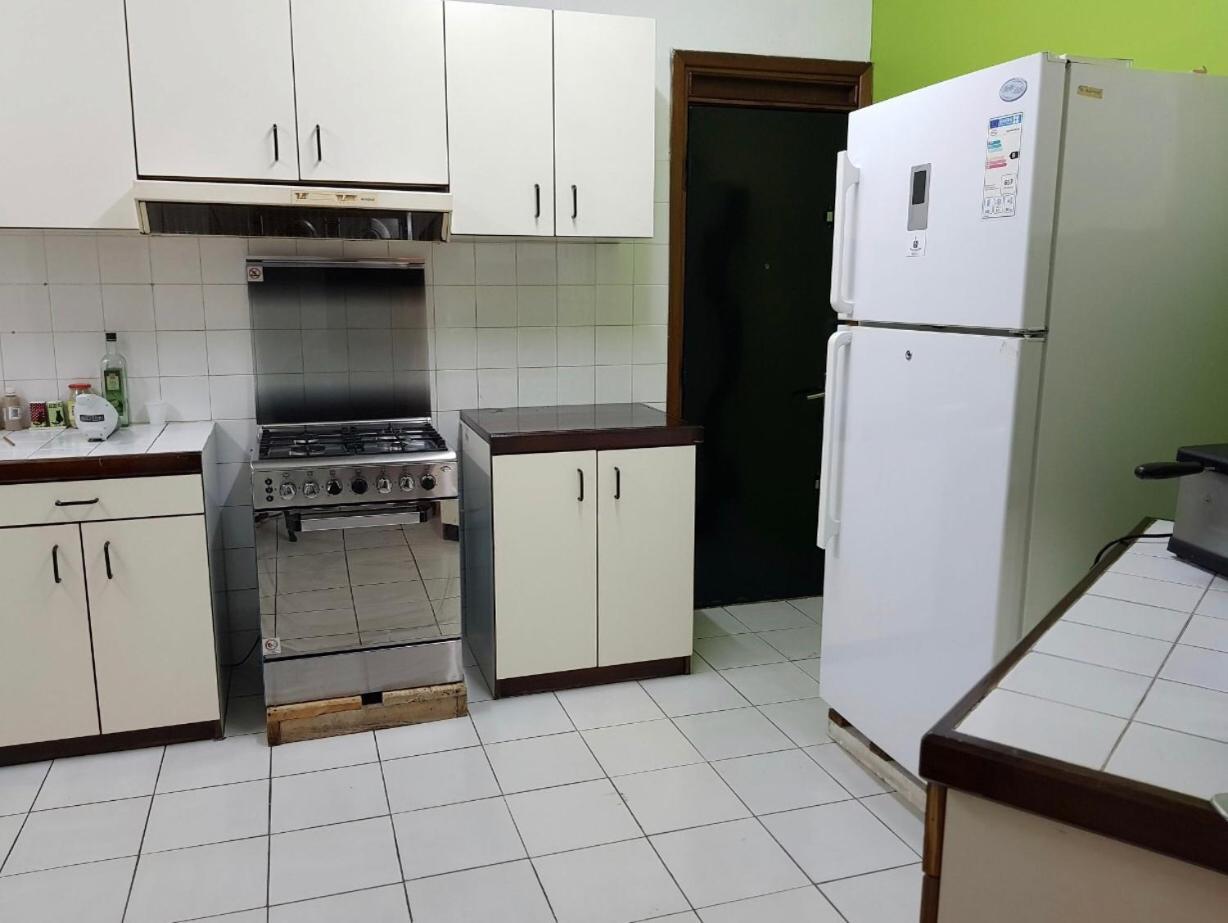 F4 Appartement Bonanjo Дуала Екстериор снимка